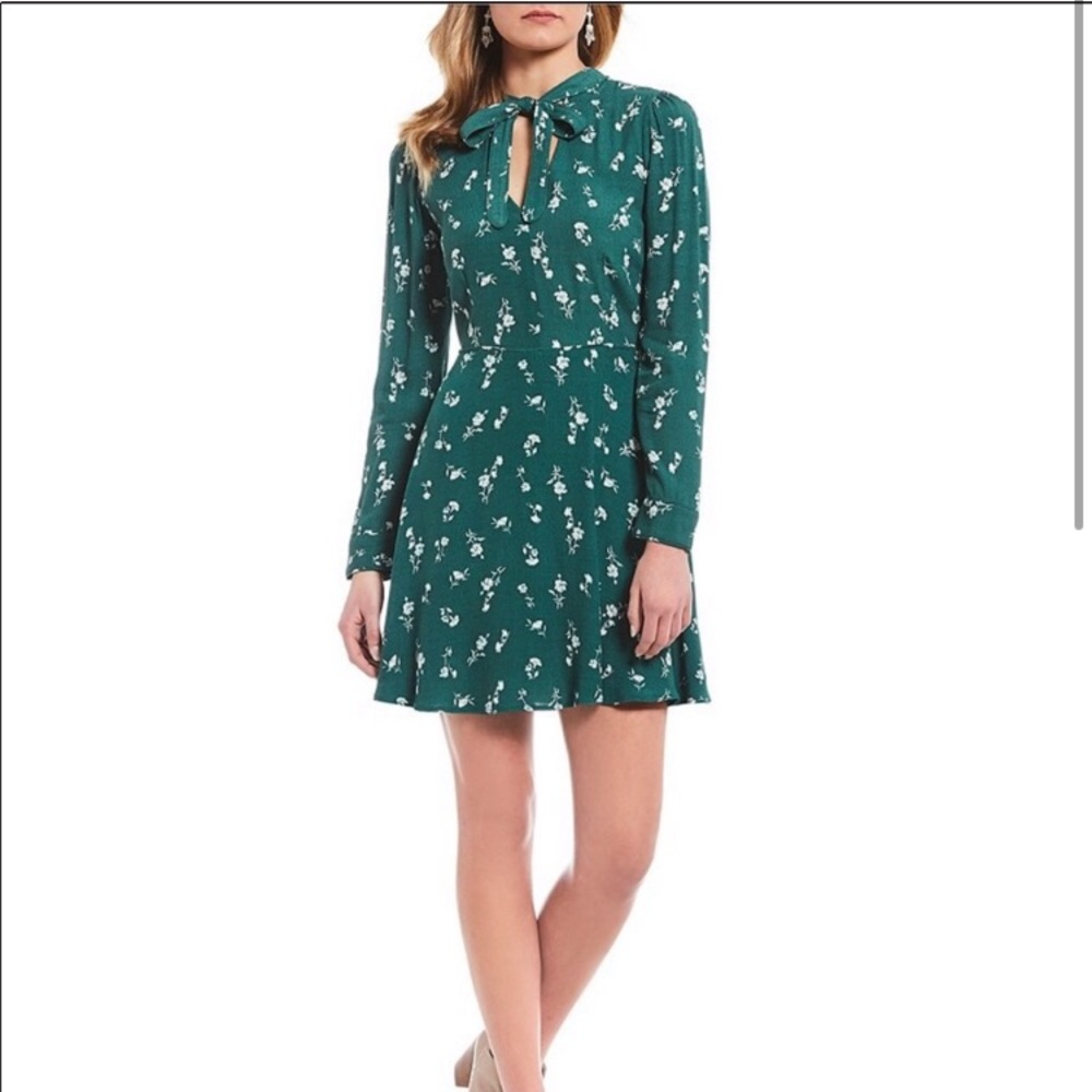 Gianni Bini Long sleeve dress